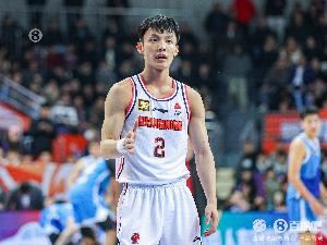 付政浩谈徐杰桃色流言：不要过度美化体育明星 装完人也是很累的