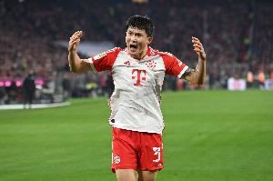 图片报：金玟哉明夏解约金7000万欧，凯恩6500万，穆西亚拉1.75亿