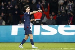 维蒂尼亚：今晚我们的进攻不够流畅，这让比赛变得很艰难图片